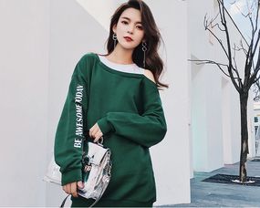 秋天的衣服這樣搭配，輕松穿出女神范兒